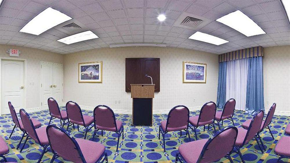 Holiday Inn Express Hotel & Suites Reading By Ihg Экстерьер фото