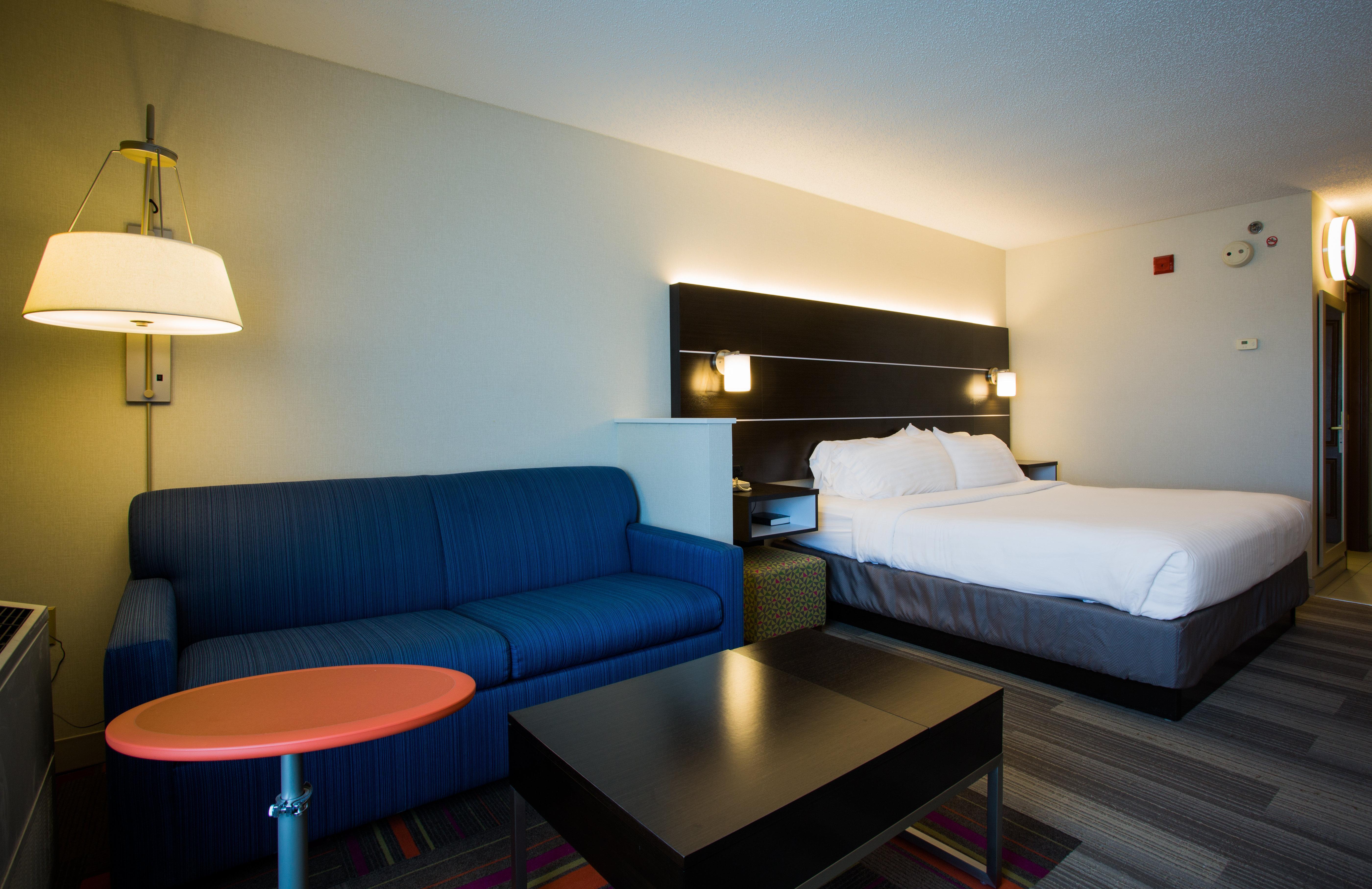 Holiday Inn Express Hotel & Suites Reading By Ihg Экстерьер фото